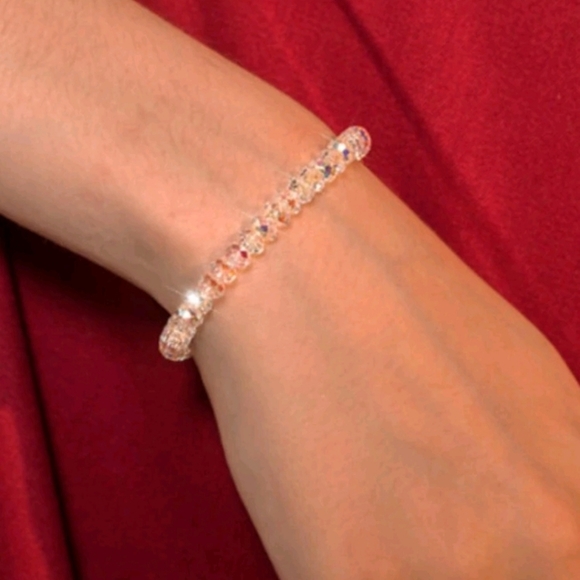 Anne Marcel Jewelry Jewelry - Crystal Decor Beaded Bracelet Handemade